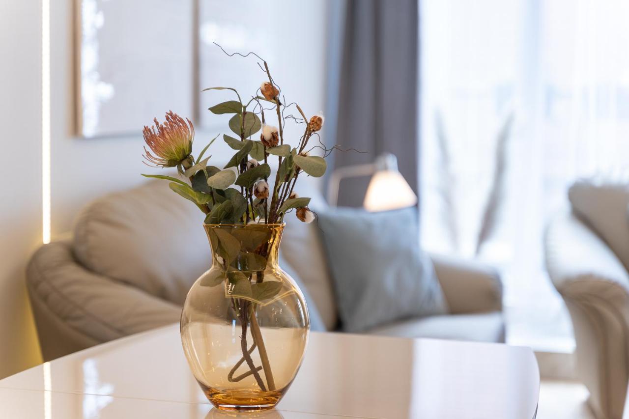 Apartament Prezydencki Bulwary Stare Miasto Apartamenty No 1 ชเตชชิน ภายนอก รูปภาพ