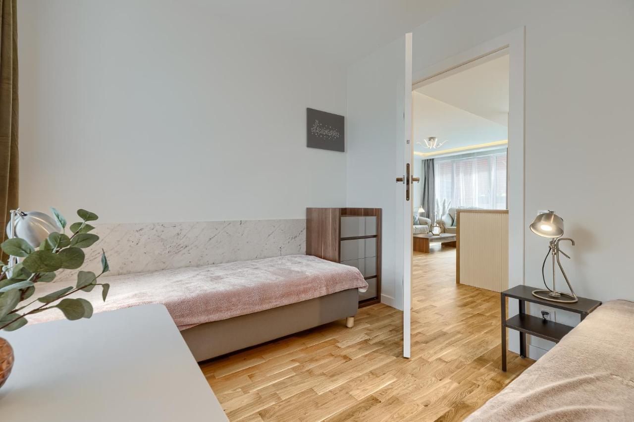 Apartament Prezydencki Bulwary Stare Miasto Apartamenty No 1 ชเตชชิน ภายนอก รูปภาพ